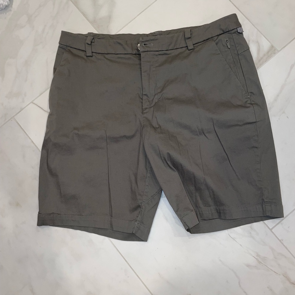 Lululemon Commission Shorts